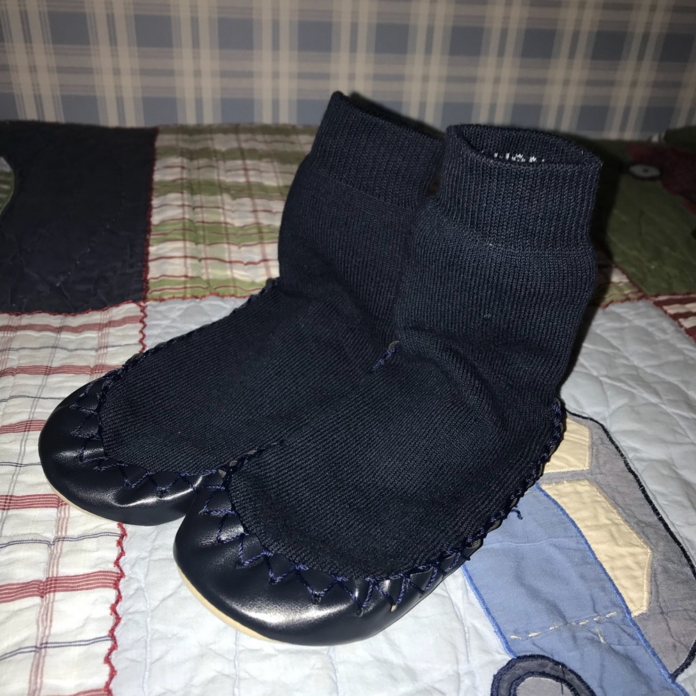 Hanna Andersson Swedish Slipper Moccasins